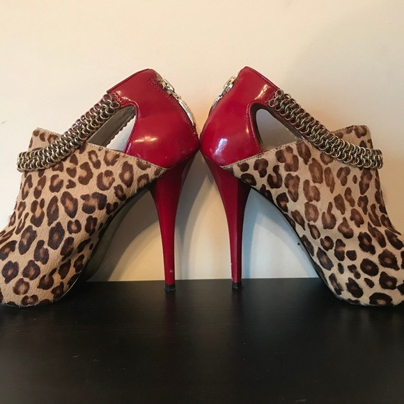 Guess Leopard print heel (Size 6) - Picture 4 of 4